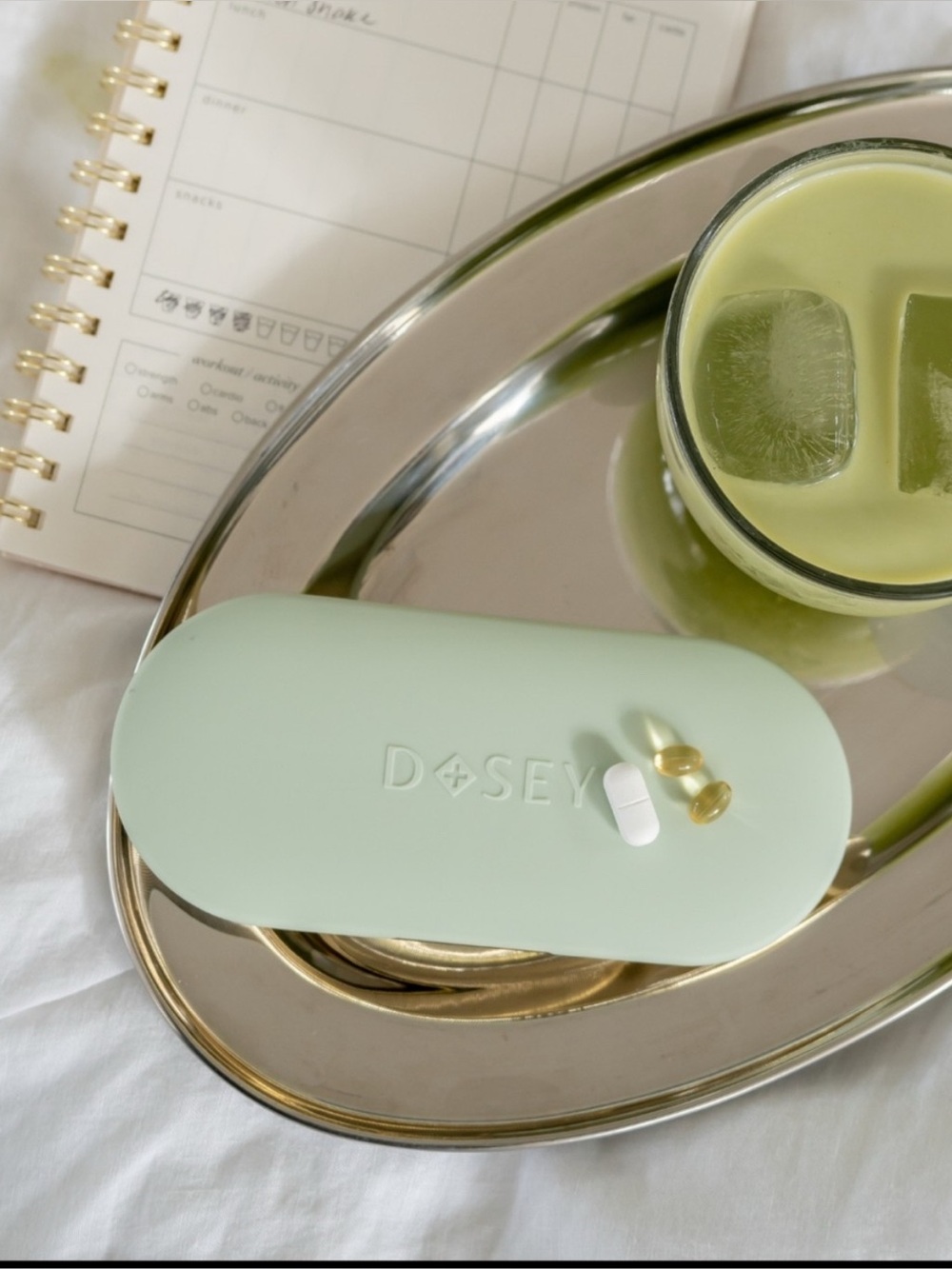 Dosey 7-Day Pill Compact - Sage Green-NIB